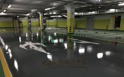 塔城‌旧地面翻新方案：环氧地坪涂层覆盖混凝土裂缝修复技术